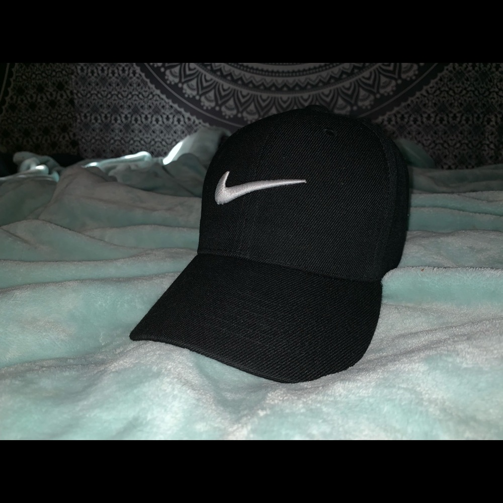 Black Nike Hat